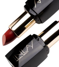 این لی-رژ لب‌های جامد